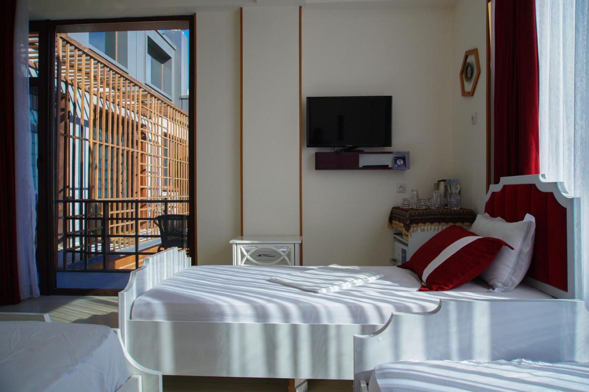 Hotel Luxin Tbilisi Exterior foto